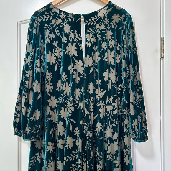 Calvin Klein Plus Size Velvet Burnout Midi Dress 18W - Picture 11 of 13